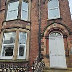 Carlisle City Centre. Spacious Apartment. Ideal Location.